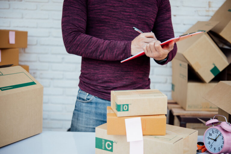 Como a Logística Reversa Pode Ajudar Empresas e Consumidores no mundo